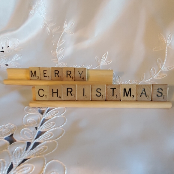 SCRABBLE TILE RACK "Merry Christmas " - Picture 1 of 1